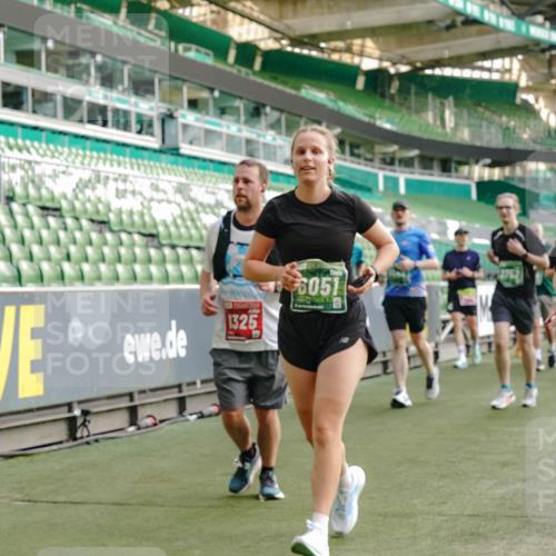 13.09.2026 - 21. swb-Marathon Bremen Michael Burmester http://msf.ph/oto/10432077 13.09.2026 13:29:24 Laufen im Stadion 111, 171, 220, 405, 422, 476, 478, 685, 729, 754, 767, 829, 925, 986, 1079, 1217, 1220, 1242, 1270, 1298, 1325, 1384, 1496, 1615, 1633, 1634, 1741, 1777, 1810, 1811, 1886, 1983, 2238, 2263, 2326, 2365, 2436, 2449, 2472, 2546, 2574, 2593, 2738, 2740, 2743, 2830, 2862, 2868, 2924, 2991, 3020, 3053, 3061, 3129, 3154, 3238, 3274, 3286, 3321, 3361, 3563, 3589, 3594, 3595, 3605, 3678, 3694, 3755, 3758, 3798, 3826, 3853, 3898, 3929, 3953, 3965, 3971, 3987, 4011, 4056, 4108, 4238 meine-sportfotos.de
