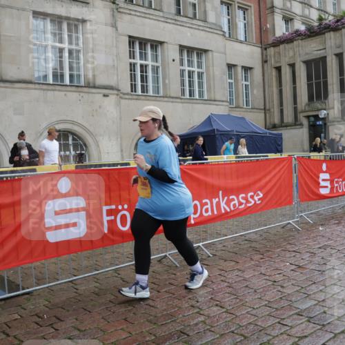 13.09.2026 - Kiel Lauf Yannick Fuchs http://msf.ph/oto/10432212 13.09.2026 11:20:08 Ziel 6116, 422, 562, 3505, 3854, 10581, 10951, 422, 3505, 4407, 10581 meine-sportfotos.de