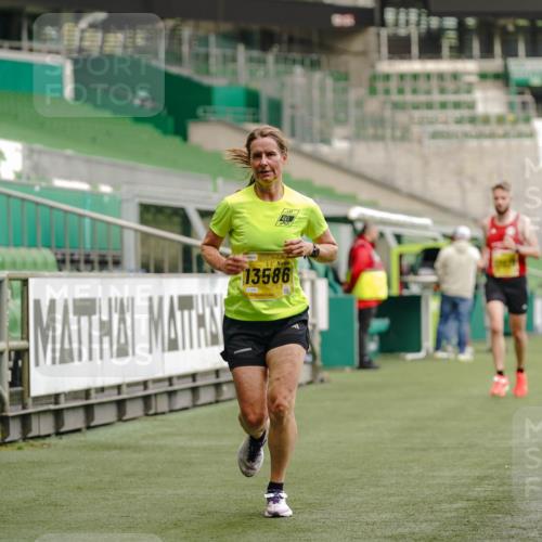 13.09.2026 - 21. swb-Marathon Bremen Michael Burmester http://msf.ph/oto/10432245 13.09.2026 10:23:37 Laufen im Stadion 10235, 10302, 10341, 10441, 10520, 10575, 10592, 10618, 10782, 10926, 10972, 11042, 11127, 11143, 11198, 11201, 11227, 11338, 11373, 11426, 11454, 11628, 11713, 11721, 11779, 11895, 11903, 12003, 12053, 12144, 12209, 12246, 12339, 12370, 12395, 12404, 12442, 12468, 12469, 12477, 12538, 13507, 13513, 13519, 13520, 13539, 13553, 13556, 13563, 13566, 13580, 13584, 13586, 13587, 13616, 13641, 13642, 10366, 10475, 11481, 11652, 13530, 13541 meine-sportfotos.de