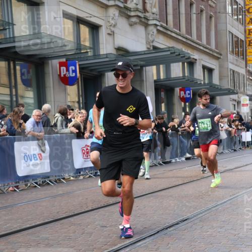 13.09.2026 - 21. swb-Marathon Bremen Strokosch-Dieckow http://msf.ph/oto/10432251 13.09.2026 13:11:55 Ziel 493, 899, 2444, 2447, 2820, 3336, 3362, 3703, 3830, 4283, 5940, 6107, 6739, 7328, 7521, 7621, 8981, 13013, 826, 863, 2444, 4368, 4651, 4698, 5521, 5585, 5893, 6059, 6668, 8996, 9398, 13055 meine-sportfotos.de