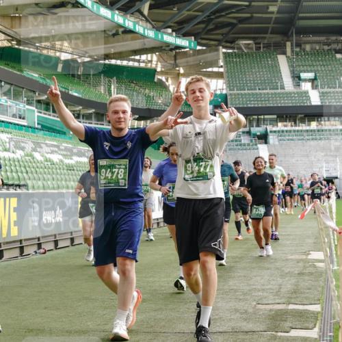 13.09.2026 - 21. swb-Marathon Bremen Michael Burmester http://msf.ph/oto/10432340 13.09.2026 13:29:37 Laufen im Stadion 171, 220, 297, 405, 422, 476, 685, 729, 754, 767, 986, 1079, 1217, 1242, 1270, 1298, 1325, 1384, 1615, 1633, 1634, 1741, 1777, 1810, 1811, 1886, 1983, 2238, 2249, 2263, 2326, 2365, 2436, 2449, 2472, 2546, 2574, 2593, 2615, 2738, 2740, 2743, 2830, 2862, 2868, 2869, 2871, 2924, 2991, 3020, 3053, 3061, 3129, 3154, 3227, 3238, 3274, 3286, 3321, 3361, 3563, 3589, 3594, 3595, 3605, 3678, 3694, 3755, 3758, 3798, 3826, 3853, 3898, 3929, 3953, 3965, 3971, 3987, 4011, 4056, 4108, 4238 meine-sportfotos.de