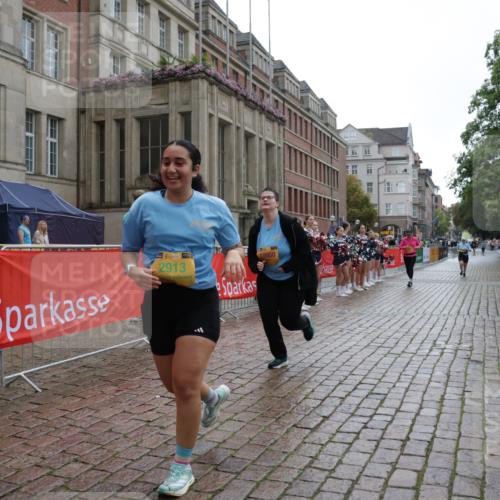 13.09.2026 - Kiel Lauf Yannick Fuchs http://msf.ph/oto/10432342 13.09.2026 11:21:15 Ziel 1609, 5847, 1677, 2913, 3935, 10950, 2913, 4598, 10950 meine-sportfotos.de