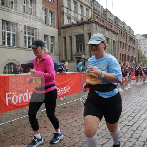 13.09.2026 - Kiel Lauf Yannick Fuchs http://msf.ph/oto/10432377 13.09.2026 11:21:23 Ziel 1609, 5847, 1677, 3935, 5953, 7755, 8014, 1677, 2913, 3935, 10950 meine-sportfotos.de