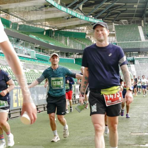 13.09.2026 - 21. swb-Marathon Bremen Michael Burmester http://msf.ph/oto/10432406 13.09.2026 13:29:40 Laufen im Stadion 171, 220, 297, 405, 422, 476, 685, 729, 754, 767, 986, 1079, 1217, 1242, 1270, 1298, 1325, 1384, 1615, 1633, 1634, 1741, 1777, 1810, 1811, 1886, 1983, 2238, 2249, 2263, 2326, 2365, 2436, 2449, 2472, 2546, 2574, 2593, 2615, 2738, 2740, 2743, 2830, 2862, 2868, 2869, 2871, 2924, 2991, 3020, 3053, 3061, 3129, 3154, 3227, 3238, 3274, 3286, 3321, 3361, 3563, 3589, 3594, 3595, 3605, 3678, 3694, 3755, 3758, 3798, 3826, 3853, 3898, 3929, 3953, 3965, 3971, 3987, 4011, 4056, 4108, 4238 meine-sportfotos.de