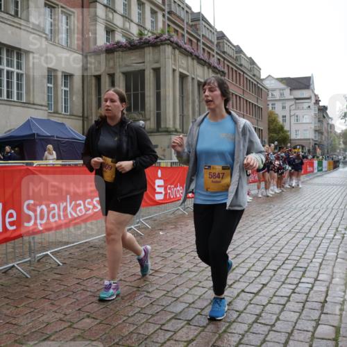 13.09.2026 - Kiel Lauf Yannick Fuchs http://msf.ph/oto/10432408 13.09.2026 11:21:51 Ziel 5953, 1609, 5847, 5953, 7755, 8014, 1609, 5847 meine-sportfotos.de