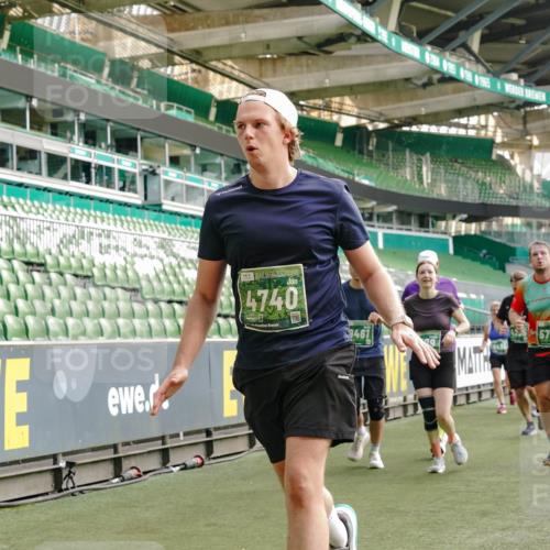 13.09.2026 - 21. swb-Marathon Bremen Michael Burmester http://msf.ph/oto/10432534 13.09.2026 13:29:46 Laufen im Stadion 171, 220, 297, 405, 422, 476, 685, 729, 754, 767, 986, 1079, 1217, 1242, 1270, 1298, 1325, 1384, 1615, 1633, 1634, 1741, 1777, 1810, 1811, 1886, 1983, 2238, 2242, 2249, 2263, 2326, 2365, 2436, 2449, 2472, 2546, 2574, 2593, 2615, 2738, 2740, 2743, 2830, 2862, 2868, 2869, 2871, 2924, 2991, 3020, 3053, 3061, 3129, 3154, 3227, 3238, 3274, 3286, 3321, 3361, 3563, 3594, 3595, 3605, 3678, 3694, 3755, 3758, 3798, 3853, 3876, 3898, 3929, 3953, 3965, 3971, 3987, 4011, 4056, 4108 meine-sportfotos.de