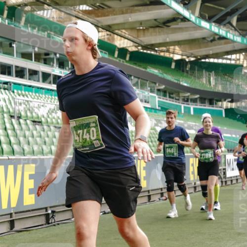 13.09.2026 - 21. swb-Marathon Bremen Michael Burmester http://msf.ph/oto/10432550 13.09.2026 13:29:46 Laufen im Stadion 171, 220, 297, 405, 422, 476, 685, 729, 754, 767, 986, 1079, 1217, 1242, 1270, 1298, 1325, 1384, 1615, 1633, 1634, 1741, 1777, 1810, 1811, 1886, 1983, 2238, 2242, 2249, 2263, 2326, 2365, 2436, 2449, 2472, 2546, 2574, 2593, 2615, 2738, 2740, 2743, 2830, 2862, 2868, 2869, 2871, 2924, 2991, 3020, 3053, 3061, 3129, 3154, 3227, 3238, 3274, 3286, 3321, 3361, 3563, 3594, 3595, 3605, 3678, 3694, 3755, 3758, 3798, 3853, 3876, 3898, 3929, 3953, 3965, 3971, 3987, 4011, 4056, 4108 meine-sportfotos.de