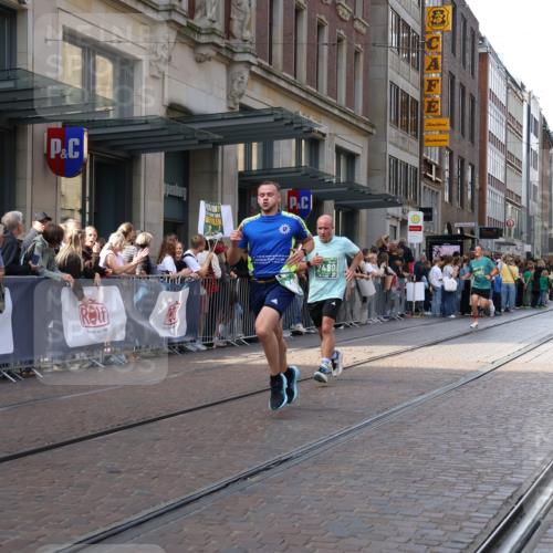 13.09.2026 - 21. swb-Marathon Bremen Strokosch-Dieckow http://msf.ph/oto/10432606 13.09.2026 13:12:11 Ziel 899, 1517, 2362, 2480, 3054, 3362, 3830, 4560, 4879, 5416, 6796, 7328, 8981, 9775, 9803, 493, 826, 863, 2444, 2447, 2820, 3336, 3703, 4283, 4368, 4698, 5521, 5893, 5940, 6107, 6739, 7521, 7621, 9398, 13013 meine-sportfotos.de
