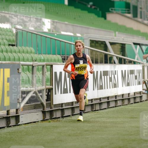 13.09.2026 - 21. swb-Marathon Bremen Michael Burmester http://msf.ph/oto/10432622 13.09.2026 10:23:58 Laufen im Stadion 10235, 10328, 10337, 10341, 10441, 10520, 10575, 10592, 10618, 10632, 10782, 10972, 11042, 11127, 11143, 11198, 11201, 11227, 11373, 11426, 11442, 11628, 11630, 11632, 11713, 11721, 11779, 11826, 11895, 11903, 12053, 12144, 12209, 12246, 12281, 12339, 12370, 12395, 12404, 12442, 12468, 12469, 12477, 12525, 13513, 13519, 13520, 13556, 13563, 13566, 13580, 13584, 13585, 13586, 13616, 13641, 13642, 10366, 13530 meine-sportfotos.de