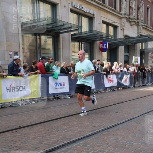 13.09.2026 - 21. swb-Marathon Bremen Strokosch-Dieckow http://msf.ph/oto/10432660 13.09.2026 13:12:13 Ziel 899, 1517, 2362, 2480, 3054, 3362, 4560, 4879, 5416, 6796, 7328, 8981, 9775, 9803, 493, 863, 2444, 2447, 2820, 3336, 3362, 3703, 3830, 4283, 4698, 5521, 5893, 5940, 6107, 6739, 7521, 7621, 13013 meine-sportfotos.de