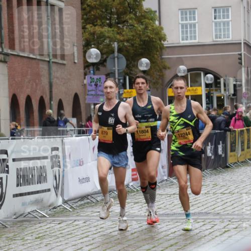13.09.2026 - Kiel Lauf Yannick Fuchs http://msf.ph/oto/10432702 13.09.2026 11:23:56 Ziel 7002, 11523, 2032, 7693 meine-sportfotos.de