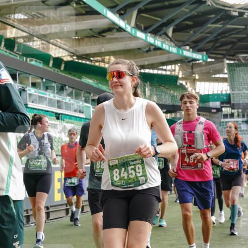13.09.2026 - 21. swb-Marathon Bremen Michael Burmester http://msf.ph/oto/10432886 13.09.2026 13:30:00 Laufen im Stadion 171, 220, 297, 405, 422, 476, 685, 729, 754, 767, 806, 986, 1079, 1217, 1242, 1270, 1384, 1615, 1633, 1634, 1777, 1810, 1811, 1886, 1983, 2216, 2238, 2242, 2249, 2263, 2326, 2365, 2436, 2449, 2546, 2593, 2615, 2637, 2719, 2738, 2740, 2830, 2862, 2868, 2869, 2871, 2918, 2924, 2991, 2994, 3020, 3053, 3101, 3129, 3227, 3238, 3274, 3286, 3321, 3361, 3563, 3594, 3595, 3605, 3678, 3755, 3758, 3798, 3876, 3898, 3929, 3953, 3965, 3971, 3987, 4011, 4056 meine-sportfotos.de