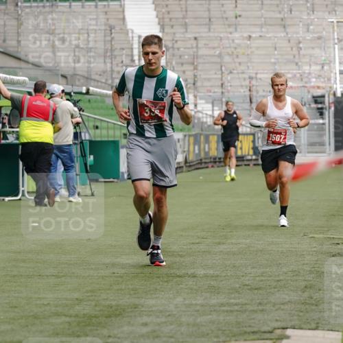 13.09.2026 - 21. swb-Marathon Bremen Michael Burmester http://msf.ph/oto/10432889 13.09.2026 12:31:35 Laufen im Stadion 417, 482, 573, 668, 943, 1020, 1126, 1168, 1214, 1357, 1453, 1507, 1639, 2100, 4474, 5212, 6485, 6507, 8044, 8285, 103, 358, 420, 553, 574, 649, 719, 959, 1161, 1253, 1256, 1352, 1391, 1428, 1525, 1724, 1783, 1917, 2032, 3662, 4264 meine-sportfotos.de
