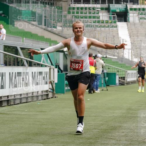 13.09.2026 - 21. swb-Marathon Bremen Michael Burmester http://msf.ph/oto/10432935 13.09.2026 12:31:41 Laufen im Stadion 417, 482, 573, 668, 943, 1020, 1126, 1168, 1214, 1357, 1507, 1639, 2100, 4474, 5212, 6485, 6507, 8044, 8285, 103, 358, 420, 553, 574, 649, 719, 959, 1161, 1253, 1256, 1352, 1391, 1428, 1525, 1724, 1783, 1917, 2032, 3662, 4264 meine-sportfotos.de