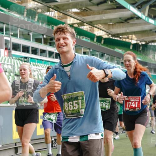 13.09.2026 - 21. swb-Marathon Bremen Michael Burmester http://msf.ph/oto/10432944 13.09.2026 13:30:02 Laufen im Stadion 171, 297, 405, 422, 476, 639, 685, 729, 754, 767, 806, 986, 1079, 1217, 1242, 1270, 1384, 1615, 1633, 1634, 1777, 1810, 1811, 1886, 1983, 2216, 2238, 2242, 2249, 2263, 2326, 2436, 2449, 2546, 2593, 2615, 2637, 2719, 2738, 2740, 2830, 2862, 2868, 2869, 2871, 2918, 2924, 2991, 2994, 3020, 3053, 3101, 3129, 3227, 3238, 3274, 3286, 3321, 3361, 3563, 3594, 3595, 3605, 3678, 3755, 3758, 3798, 3876, 3898, 3929, 3953, 3965, 3971, 3987, 4011, 4056 meine-sportfotos.de