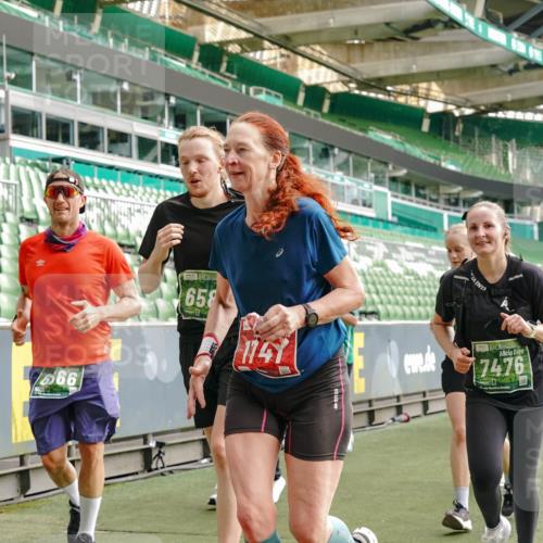 13.09.2026 - 21. swb-Marathon Bremen Michael Burmester http://msf.ph/oto/10432959 13.09.2026 13:30:03 Laufen im Stadion 171, 297, 405, 422, 476, 639, 685, 729, 754, 767, 806, 986, 1217, 1242, 1270, 1384, 1615, 1633, 1634, 1777, 1810, 1811, 1886, 1983, 2216, 2238, 2242, 2249, 2263, 2326, 2368, 2372, 2436, 2449, 2546, 2593, 2615, 2637, 2719, 2738, 2740, 2830, 2862, 2868, 2869, 2871, 2918, 2924, 2991, 2994, 3020, 3053, 3101, 3129, 3227, 3238, 3274, 3286, 3321, 3361, 3563, 3594, 3595, 3605, 3678, 3755, 3758, 3798, 3876, 3898, 3929, 3953, 3965, 3971, 3987, 4011, 4056 meine-sportfotos.de