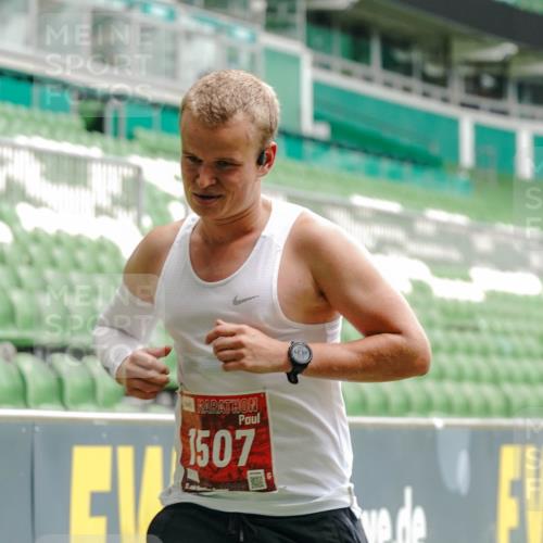13.09.2026 - 21. swb-Marathon Bremen Michael Burmester http://msf.ph/oto/10432981 13.09.2026 12:31:44 Laufen im Stadion 417, 482, 573, 668, 943, 1020, 1126, 1168, 1357, 1507, 1639, 2100, 4474, 5212, 6485, 6507, 8044, 8285, 103, 358, 420, 553, 574, 649, 719, 959, 1161, 1253, 1256, 1352, 1391, 1428, 1525, 1724, 1783, 1917, 2032, 3662, 4264 meine-sportfotos.de