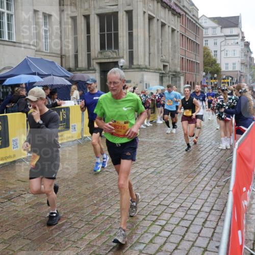 13.09.2026 - Kiel Lauf Yannick Fuchs http://msf.ph/oto/10432987 13.09.2026 11:41:30 Ziel 2430, 3629, 5774, 6895, 7247 meine-sportfotos.de