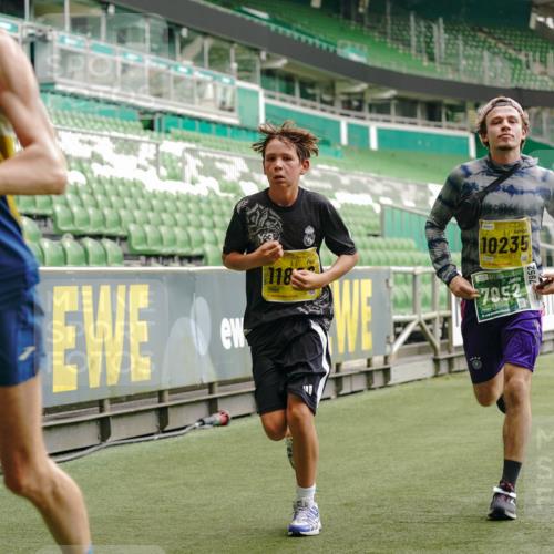 13.09.2026 - 21. swb-Marathon Bremen Michael Burmester http://msf.ph/oto/10433007 13.09.2026 10:24:15 Laufen im Stadion 10235, 10328, 10337, 10341, 10358, 10456, 10520, 10575, 10592, 10593, 10618, 10632, 10775, 10782, 10816, 10972, 11042, 11127, 11143, 11198, 11201, 11227, 11265, 11373, 11375, 11426, 11442, 11527, 11607, 11628, 11630, 11632, 11704, 11713, 11721, 11779, 11826, 11895, 11903, 11948, 12053, 12144, 12209, 12246, 12281, 12339, 12395, 12404, 12406, 12426, 12442, 12468, 12469, 12477, 12525, 13520, 13556, 13563, 13566, 13580, 13585, 13586, 13616, 13642 meine-sportfotos.de