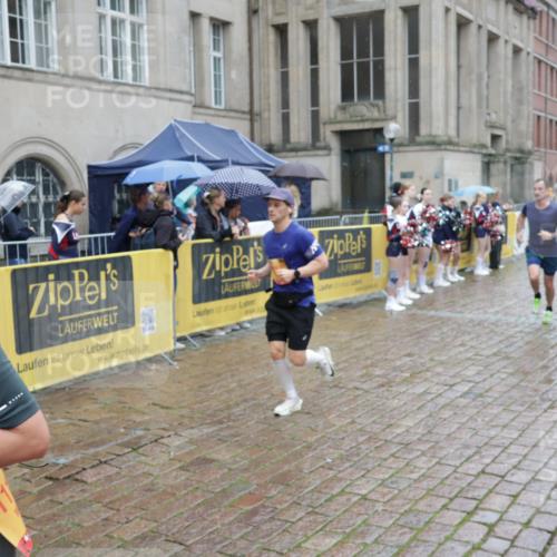 13.09.2026 - Kiel Lauf Yannick Fuchs http://msf.ph/oto/10433019 13.09.2026 11:41:34 Ziel 2430, 3629, 5774, 6895, 7247 meine-sportfotos.de