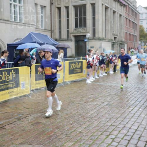 13.09.2026 - Kiel Lauf Yannick Fuchs http://msf.ph/oto/10433023 13.09.2026 11:41:34 Ziel 2430, 3629, 5774, 6895, 7247 meine-sportfotos.de