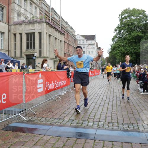 13.09.2026 - Kiel Lauf Yannick Fuchs http://msf.ph/oto/10433038 13.09.2026 09:47:44 Ziel 390, 466, 3373, 3735, 4011, 4103, 4365, 4400, 4460, 4479, 4952, 6078, 7767, 8096, 8503, 8833, 9528, 9697, 11654, 12099, 544, 591, 1235, 1324, 2587, 2870, 3192, 3629, 4480, 5167, 5517, 6072, 6575, 6639, 6696, 7461, 8231, 8503, 8524, 8540, 8777, 9091, 9634, 9936, 10076, 10555, 10789, 11964, 12635, 122, 218, 366, 1713, 1743, 2241, 2755, 3812, 4225, 4288, 4467, 4710, 5215, 6242, 6809, 6942, 7258, 9694, 10823, 11396, 12007, 12167, 12393, 2587, 7461, 9091 meine-sportfotos.de