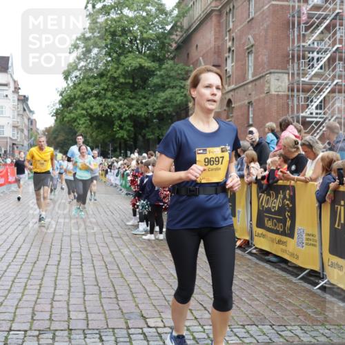 13.09.2026 - Kiel Lauf Yannick Fuchs http://msf.ph/oto/10433063 13.09.2026 09:47:45 Ziel 390, 466, 1743, 3373, 3735, 4011, 4103, 4365, 4400, 4460, 4479, 4952, 6078, 7767, 8096, 8833, 9528, 9697, 11396, 11654, 12099, 544, 591, 1235, 1324, 2587, 2870, 3192, 3629, 4480, 5167, 5517, 6072, 6575, 6639, 6696, 8231, 8503, 8524, 8540, 8777, 9091, 9634, 9936, 10076, 10555, 10789, 11964, 12635, 122, 218, 366, 1713, 2241, 2755, 3812, 4225, 4288, 4467, 4710, 5215, 6242, 6809, 6942, 7258, 9694, 10823, 12007, 12167, 12393, 1235, 2587, 7461, 9091, 10076 meine-sportfotos.de