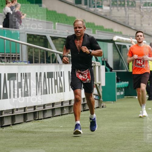 13.09.2026 - 21. swb-Marathon Bremen Michael Burmester http://msf.ph/oto/10433146 13.09.2026 12:32:09 Laufen im Stadion 417, 482, 573, 668, 943, 1020, 1126, 1357, 1507, 1606, 1629, 1639, 2100, 4474, 6507, 8044, 8285, 358, 420, 520, 547, 553, 574, 649, 719, 858, 934, 959, 1161, 1253, 1256, 1352, 1391, 1428, 1525, 1724, 1783, 1917, 3662, 4264 meine-sportfotos.de