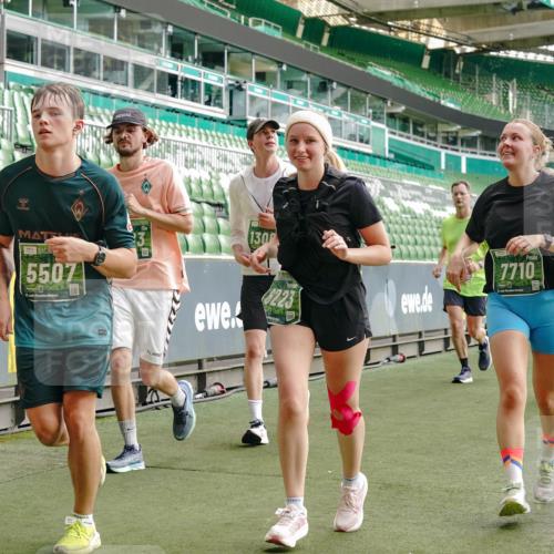 13.09.2026 - 21. swb-Marathon Bremen Michael Burmester http://msf.ph/oto/10433214 13.09.2026 13:30:14 Laufen im Stadion 122, 171, 224, 297, 405, 422, 476, 639, 685, 729, 754, 767, 806, 986, 1114, 1217, 1242, 1270, 1384, 1529, 1615, 1633, 1634, 1810, 1811, 1886, 1983, 2216, 2238, 2242, 2249, 2263, 2326, 2368, 2372, 2436, 2449, 2546, 2615, 2629, 2637, 2643, 2719, 2738, 2740, 2830, 2862, 2868, 2869, 2871, 2918, 2924, 2991, 2994, 3020, 3053, 3101, 3129, 3227, 3238, 3274, 3286, 3321, 3361, 3401, 3563, 3594, 3605, 3678, 3755, 3758, 3873, 3876, 3898, 3929, 3953, 3965, 3971, 4011, 4056 meine-sportfotos.de