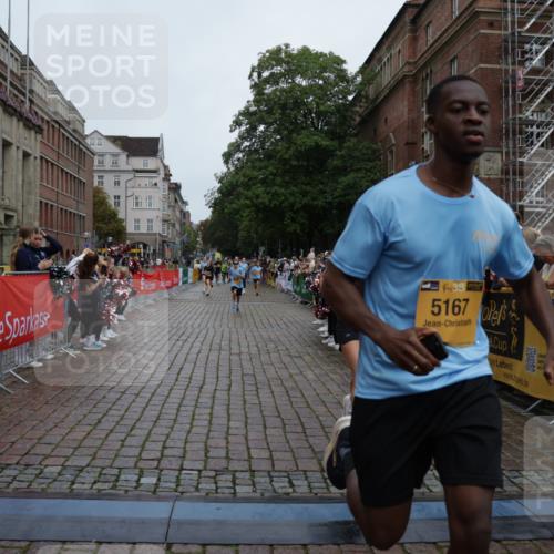 13.09.2026 - Kiel Lauf Yannick Fuchs http://msf.ph/oto/10433446 13.09.2026 09:47:17 Ziel 1235, 1324, 2587, 5167, 6575, 7461, 8231, 8524, 9091, 10076, 10224, 10555, 10742, 10744, 11862, 11964, 12635, 1402, 2527, 2718, 2759, 2779, 3808, 4087, 4238, 4940, 5217, 5351, 6074, 6207, 6638, 7190, 7213, 7446, 7731, 7921, 8409, 8887, 8994, 9141, 9385, 10009, 10301, 10322, 10731, 10742, 10744, 12622, 12725, 466, 544, 591, 2870, 3192, 3373, 3629, 4011, 4480, 5517, 6072, 6639, 6696, 7767, 8503, 8540, 8777, 8833, 9634, 9936, 10789, 288, 2527, 3033, 3035, 4906, 6048 meine-sportfotos.de