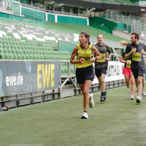 13.09.2026 - 21. swb-Marathon Bremen Michael Burmester http://msf.ph/oto/10433511 13.09.2026 10:24:34 Laufen im Stadion 10143, 10235, 10328, 10336, 10337, 10341, 10358, 10456, 10520, 10592, 10593, 10618, 10632, 10775, 10782, 10816, 10861, 10972, 11042, 11143, 11201, 11265, 11373, 11375, 11426, 11442, 11468, 11527, 11607, 11615, 11628, 11630, 11632, 11704, 11713, 11721, 11758, 11779, 11826, 11895, 11903, 11948, 12053, 12144, 12246, 12281, 12339, 12404, 12406, 12426, 12442, 12468, 12469, 12477, 12525, 13520, 13563, 13566, 13580, 13585, 13586 meine-sportfotos.de