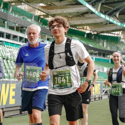 13.09.2026 - 21. swb-Marathon Bremen Michael Burmester http://msf.ph/oto/10433542 13.09.2026 13:30:32 Laufen im Stadion 122, 171, 224, 295, 297, 405, 422, 476, 639, 754, 767, 806, 840, 1114, 1217, 1242, 1270, 1314, 1529, 1615, 1633, 1634, 1775, 1810, 1811, 1886, 1983, 2216, 2238, 2242, 2249, 2263, 2326, 2368, 2372, 2436, 2449, 2546, 2615, 2629, 2637, 2643, 2677, 2719, 2738, 2740, 2830, 2869, 2871, 2877, 2918, 2952, 2994, 3020, 3053, 3094, 3101, 3129, 3227, 3274, 3286, 3361, 3401, 3563, 3605, 3723, 3758, 3873, 3876, 3898, 3918, 3929, 3965, 3971, 4011, 4056 meine-sportfotos.de