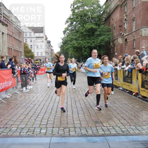 13.09.2026 - Kiel Lauf Yannick Fuchs http://msf.ph/oto/10433544 13.09.2026 09:47:23 Ziel 544, 1235, 1324, 2870, 3192, 3629, 5167, 6575, 8231, 8524, 9634, 10076, 10555, 12635, 1235, 1402, 2587, 2718, 2759, 2779, 3808, 4087, 4238, 4940, 5217, 5351, 6074, 6207, 6638, 7446, 7461, 7731, 7921, 9091, 9141, 9385, 10009, 10076, 10224, 10301, 10322, 10731, 10742, 10744, 11862, 11964, 12622, 12725, 466, 591, 3373, 4011, 4400, 4479, 4480, 4952, 5517, 6072, 6639, 6696, 7767, 8503, 8540, 8777, 8833, 9528, 9697, 9936, 10789, 2527, 3808, 4087, 4906, 6638, 7190, 7446, 10322 meine-sportfotos.de
