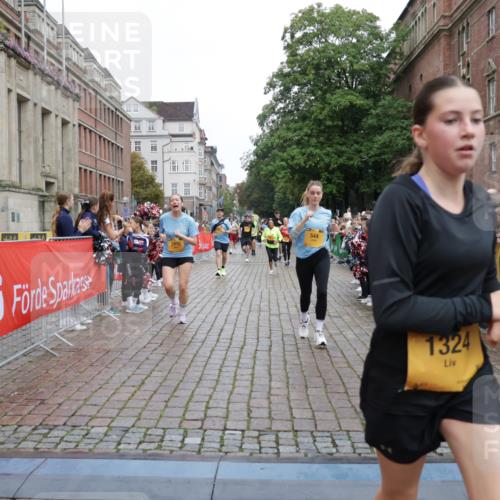 13.09.2026 - Kiel Lauf Yannick Fuchs http://msf.ph/oto/10433574 13.09.2026 09:47:24 Ziel 544, 1324, 2870, 3192, 3629, 5167, 6072, 6575, 6639, 8231, 8524, 9634, 9936, 10555, 12635, 1235, 1402, 2587, 2718, 2759, 2779, 4087, 4238, 4940, 5167, 5217, 5351, 6074, 6207, 6638, 7461, 7731, 7921, 8524, 9091, 9141, 9385, 10009, 10076, 10224, 10301, 10322, 10731, 10742, 10744, 11862, 11964, 12622, 12635, 466, 591, 3373, 4011, 4400, 4479, 4480, 4952, 5517, 6696, 7767, 8503, 8540, 8777, 8833, 9528, 9697, 10789, 2527, 2718, 3808, 4087, 6638, 7190, 7446, 10322 meine-sportfotos.de