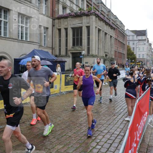 13.09.2026 - Kiel Lauf Yannick Fuchs http://msf.ph/oto/10433580 13.09.2026 11:42:56 Ziel 9569 meine-sportfotos.de