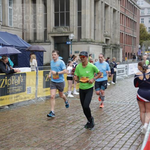 13.09.2026 - Kiel Lauf Yannick Fuchs http://msf.ph/oto/10433599 13.09.2026 11:43:00 Ziel 9569 meine-sportfotos.de