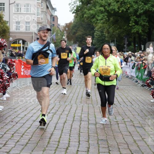 13.09.2026 - Kiel Lauf Yannick Fuchs http://msf.ph/oto/10433622 13.09.2026 09:47:27 Ziel 544, 591, 1324, 2870, 3192, 3629, 5517, 6072, 6575, 6639, 6696, 8231, 8540, 8777, 9634, 9936, 10555, 10789, 1235, 1402, 2587, 2718, 2759, 2779, 4238, 4940, 5167, 5217, 5351, 6074, 6207, 7461, 7731, 8524, 9091, 9141, 9385, 10009, 10076, 10224, 10301, 10731, 10742, 10744, 11862, 11964, 12622, 12635, 390, 466, 3373, 3735, 4011, 4103, 4400, 4479, 4480, 4952, 6078, 7767, 8503, 8833, 9528, 9697, 12099, 2718, 3808, 4087, 6638, 7190, 7446, 10322 meine-sportfotos.de