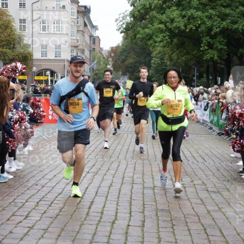 13.09.2026 - Kiel Lauf Yannick Fuchs http://msf.ph/oto/10433629 13.09.2026 09:47:27 Ziel 544, 591, 1324, 2870, 3192, 3629, 5517, 6072, 6575, 6639, 6696, 8231, 8540, 8777, 9634, 9936, 10555, 10789, 1235, 1402, 2587, 2718, 2759, 2779, 4238, 4940, 5167, 5217, 5351, 6074, 6207, 7461, 7731, 8524, 9091, 9141, 9385, 10009, 10076, 10224, 10301, 10731, 10742, 10744, 11862, 11964, 12622, 12635, 390, 466, 3373, 3735, 4011, 4103, 4400, 4479, 4480, 4952, 6078, 7767, 8503, 8833, 9528, 9697, 12099, 2718, 3808, 4087, 6638, 7190, 7446, 10322 meine-sportfotos.de