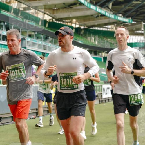 13.09.2026 - 21. swb-Marathon Bremen Michael Burmester http://msf.ph/oto/10433647 13.09.2026 13:04:59 Laufen im Stadion 178, 209, 210, 244, 323, 394, 534, 536, 565, 647, 725, 881, 891, 900, 1073, 1239, 1243, 1307, 1308, 1343, 1373, 1380, 1456, 1479, 1627, 1649, 1653, 1656, 1687, 1780, 1914, 1932, 1941, 2023, 2089, 2126, 2223, 2241, 2244, 2265, 2301, 2369, 2430, 2452, 2464, 2602, 2723, 2742, 2764, 2851, 2867, 2872, 2891, 2910, 2919, 2957, 2959, 2985, 3028, 3030, 3115, 3217, 3278, 3320, 3343, 3419, 3425, 3444, 3454, 3485, 3521, 3579, 3618, 3796, 3909, 242 meine-sportfotos.de