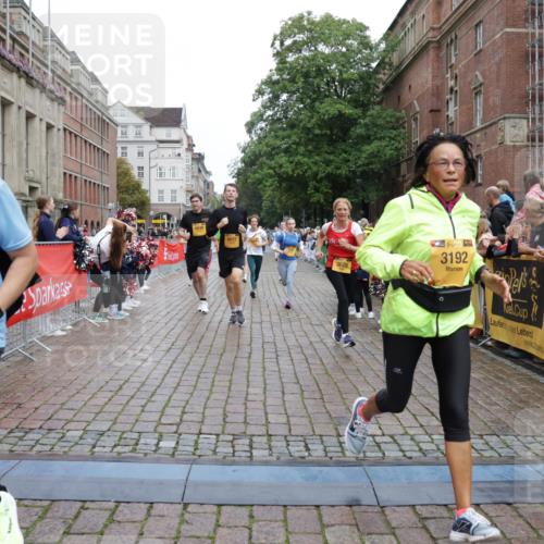 13.09.2026 - Kiel Lauf Yannick Fuchs http://msf.ph/oto/10433673 13.09.2026 09:47:30 Ziel 544, 591, 1324, 2870, 3192, 3629, 4480, 5517, 6072, 6575, 6639, 6696, 8231, 8503, 8540, 8777, 9634, 9936, 10789, 1235, 1402, 2587, 2759, 2779, 4238, 4940, 5167, 5217, 5351, 6074, 7461, 7731, 8524, 9091, 9385, 10009, 10076, 10224, 10301, 10555, 10731, 10742, 10744, 11862, 11964, 12622, 12635, 390, 466, 1743, 3373, 3735, 4011, 4103, 4365, 4400, 4460, 4479, 4952, 6078, 7767, 8096, 8833, 9528, 9697, 11396, 11654, 12099, 1402, 2718, 2779, 3808, 4087, 6638, 7446, 10322 meine-sportfotos.de