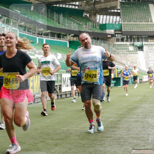 13.09.2026 - 21. swb-Marathon Bremen Michael Burmester http://msf.ph/oto/10433717 13.09.2026 10:24:38 Laufen im Stadion 10143, 10235, 10328, 10336, 10337, 10341, 10358, 10456, 10520, 10592, 10593, 10618, 10632, 10775, 10782, 10816, 10861, 10972, 10988, 11042, 11143, 11201, 11265, 11373, 11375, 11426, 11442, 11468, 11527, 11607, 11615, 11628, 11630, 11632, 11704, 11713, 11758, 11779, 11826, 11895, 11903, 11948, 12053, 12144, 12246, 12281, 12339, 12404, 12406, 12426, 12442, 12468, 12469, 12477, 12525, 13520, 13563, 13566, 13580, 13585, 13586 meine-sportfotos.de