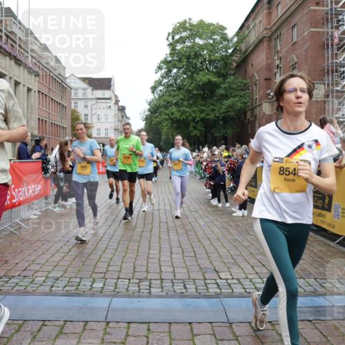 13.09.2026 - Kiel Lauf Yannick Fuchs http://msf.ph/oto/10433745 13.09.2026 09:47:33 Ziel 466, 544, 591, 2870, 3192, 3373, 3629, 4011, 4479, 4480, 5517, 6072, 6639, 6696, 7767, 8503, 8540, 8777, 8833, 9528, 9634, 9936, 10789, 544, 1235, 1324, 2587, 2759, 2870, 4238, 4940, 5167, 5217, 5351, 6074, 6575, 7461, 7731, 8231, 8524, 9091, 10009, 10076, 10224, 10555, 10742, 10744, 11862, 11964, 12622, 12635, 390, 1743, 2241, 3735, 3812, 4103, 4225, 4365, 4400, 4460, 4952, 5215, 6078, 6942, 8096, 9697, 10823, 11396, 11654, 12007, 12099, 12167, 1402, 2718, 2759, 2779 meine-sportfotos.de