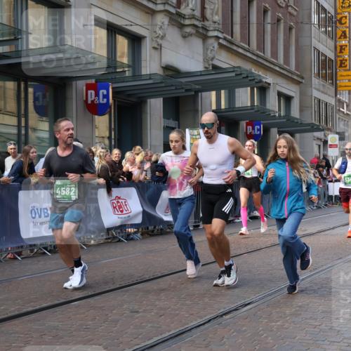 13.09.2026 - 21. swb-Marathon Bremen Strokosch-Dieckow http://msf.ph/oto/10433785 13.09.2026 13:12:55 Ziel 280, 313, 621, 868, 987, 1207, 2130, 2498, 2559, 2962, 3566, 3625, 4582, 5345, 5769, 6038, 6349, 6394, 7874, 8197, 8291, 8419, 8464, 9092, 9217, 1513, 2350, 2362, 2442, 2559, 2801, 2858, 3054, 3988, 4605, 4879, 5379, 5965, 8029, 8798, 9775, 9803, 13106, 13140 meine-sportfotos.de