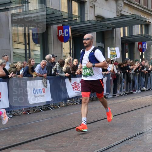 13.09.2026 - 21. swb-Marathon Bremen Strokosch-Dieckow http://msf.ph/oto/10433886 13.09.2026 13:12:57 Ziel 280, 313, 621, 868, 987, 1207, 2130, 2360, 2498, 2962, 3566, 3625, 4582, 5345, 5769, 6038, 6349, 6394, 6407, 7874, 8197, 8291, 8419, 8464, 8568, 8963, 9092, 1513, 2350, 2362, 2442, 2559, 2801, 2858, 3988, 4605, 4879, 5379, 5965, 6349, 8029, 8798, 9217, 9775, 13106, 13140 meine-sportfotos.de