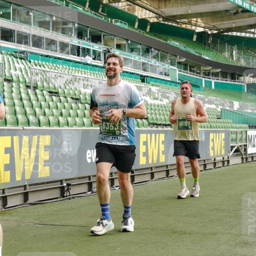 13.09.2026 - 21. swb-Marathon Bremen Michael Burmester http://msf.ph/oto/10433926 13.09.2026 13:31:48 Laufen im Stadion 122, 224, 295, 344, 350, 386, 487, 490, 617, 639, 690, 806, 840, 965, 1114, 1133, 1142, 1310, 1314, 1326, 1329, 1427, 1529, 1775, 1801, 1869, 1892, 1897, 1904, 1923, 2216, 2242, 2253, 2270, 2274, 2320, 2344, 2368, 2372, 2456, 2514, 2523, 2556, 2629, 2637, 2643, 2649, 2677, 2719, 2726, 2848, 2869, 2871, 2877, 2918, 2945, 2952, 2994, 3038, 3094, 3101, 3140, 3223, 3350, 3379, 3401, 3426, 3572, 3644, 3723, 3736, 3746, 3873, 3876, 3918, 3944, 3960, 4162, 4309, 4460, 111 meine-sportfotos.de