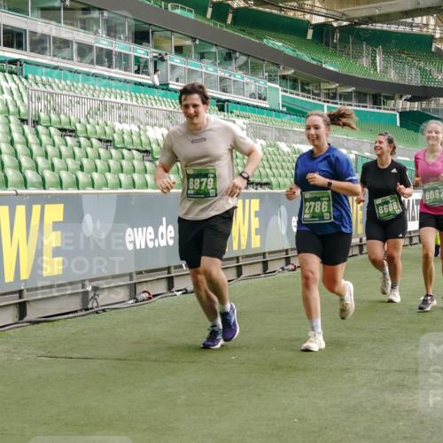 13.09.2026 - 21. swb-Marathon Bremen Michael Burmester http://msf.ph/oto/10433967 13.09.2026 13:31:55 Laufen im Stadion 122, 224, 295, 344, 350, 386, 487, 490, 617, 639, 690, 806, 840, 965, 1114, 1133, 1142, 1310, 1314, 1326, 1329, 1427, 1529, 1775, 1801, 1869, 1892, 1897, 1904, 1923, 2216, 2230, 2231, 2253, 2270, 2274, 2320, 2344, 2368, 2372, 2374, 2456, 2514, 2523, 2539, 2556, 2629, 2637, 2643, 2649, 2677, 2719, 2726, 2848, 2877, 2918, 2945, 2952, 2994, 3038, 3094, 3101, 3140, 3223, 3350, 3379, 3401, 3426, 3572, 3644, 3723, 3736, 3746, 3873, 3876, 3918, 3944, 3960, 4162, 4309, 4460, 111 meine-sportfotos.de