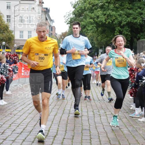 13.09.2026 - Kiel Lauf Yannick Fuchs http://msf.ph/oto/10433996 13.09.2026 09:47:47 Ziel 390, 466, 1743, 3735, 4011, 4103, 4365, 4400, 4460, 4479, 4952, 5215, 6078, 8096, 8833, 9528, 9697, 10823, 11396, 11654, 12099, 466, 544, 591, 1235, 1324, 2587, 2870, 3192, 3373, 3629, 4011, 4480, 5167, 5517, 6072, 6575, 6639, 6696, 7767, 8231, 8503, 8524, 8540, 8777, 8833, 9634, 9936, 10076, 10555, 10789, 12635, 122, 218, 366, 1227, 1713, 2241, 2755, 3812, 4225, 4288, 4467, 4710, 6242, 6809, 6942, 7258, 9694, 12007, 12167, 12393, 1235, 2587, 5167, 7461, 8524, 9091, 10076 meine-sportfotos.de