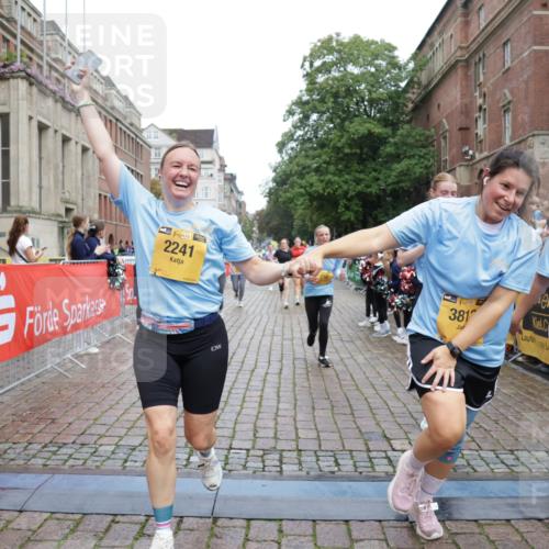 13.09.2026 - Kiel Lauf Yannick Fuchs http://msf.ph/oto/10434198 13.09.2026 09:47:57 Ziel 122, 218, 1713, 1743, 2241, 2755, 3735, 3812, 4225, 4288, 4365, 4460, 4710, 5215, 6809, 6942, 7258, 8096, 9694, 10823, 11396, 11654, 12007, 12167, 12393, 390, 466, 544, 591, 2870, 3192, 3373, 3629, 3735, 4011, 4103, 4400, 4479, 4480, 4952, 5517, 6072, 6078, 6639, 6696, 7767, 8503, 8540, 8777, 8833, 9528, 9634, 9697, 9936, 10789, 12099, 366, 872, 1047, 1227, 1976, 2656, 2671, 2970, 4219, 4467, 6242, 7070, 7247, 7481, 8080, 9755, 10200, 10555 meine-sportfotos.de