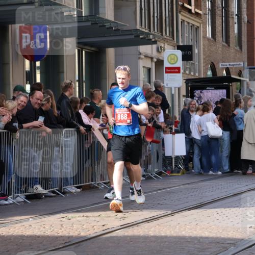 13.09.2026 - 21. swb-Marathon Bremen Strokosch-Dieckow http://msf.ph/oto/10434217 13.09.2026 13:13:08 Ziel 280, 621, 779, 2130, 2360, 2401, 2767, 2882, 2962, 3566, 5345, 6038, 6394, 6407, 7493, 8197, 8464, 8477, 8568, 8840, 8963, 9442, 313, 621, 868, 987, 1207, 1513, 2350, 2442, 2498, 2559, 2801, 2858, 3625, 4582, 4605, 5345, 5379, 5769, 5965, 6349, 7874, 8291, 8419, 8798, 9092, 9217, 13140 meine-sportfotos.de