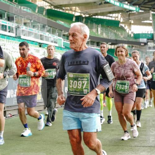 13.09.2026 - 21. swb-Marathon Bremen Michael Burmester http://msf.ph/oto/10434288 13.09.2026 13:33:08 Laufen im Stadion 155, 344, 350, 386, 428, 490, 594, 617, 690, 765, 786, 787, 1001, 1051, 1098, 1133, 1292, 1326, 1377, 1427, 1557, 1591, 1592, 1661, 1760, 1801, 1869, 1897, 1923, 1996, 2077, 2132, 2226, 2230, 2231, 2253, 2270, 2274, 2320, 2344, 2374, 2399, 2400, 2456, 2479, 2514, 2515, 2523, 2539, 2543, 2556, 2616, 2630, 2649, 2718, 2757, 2769, 2787, 2848, 2945, 2982, 3014, 3350, 3379, 3443, 3503, 3572, 3577, 3601, 3614, 3644, 3746, 3797, 3875, 3901, 3911, 3952, 3960, 4001 meine-sportfotos.de